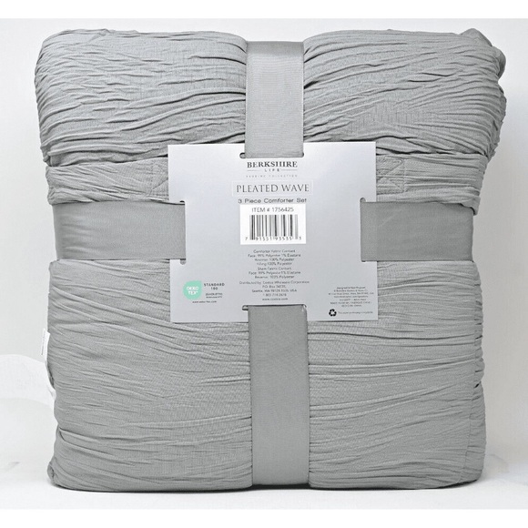 Berkshire Pleated Wave 3-Piece Comforter Set - Picture 3 of 3